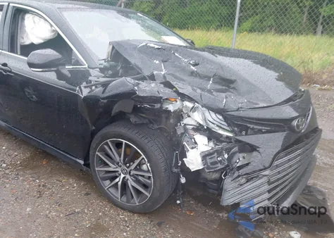 2022 Toyota Camry Xle из США, поврежденный, VIN 4T1F11AK8NU076638